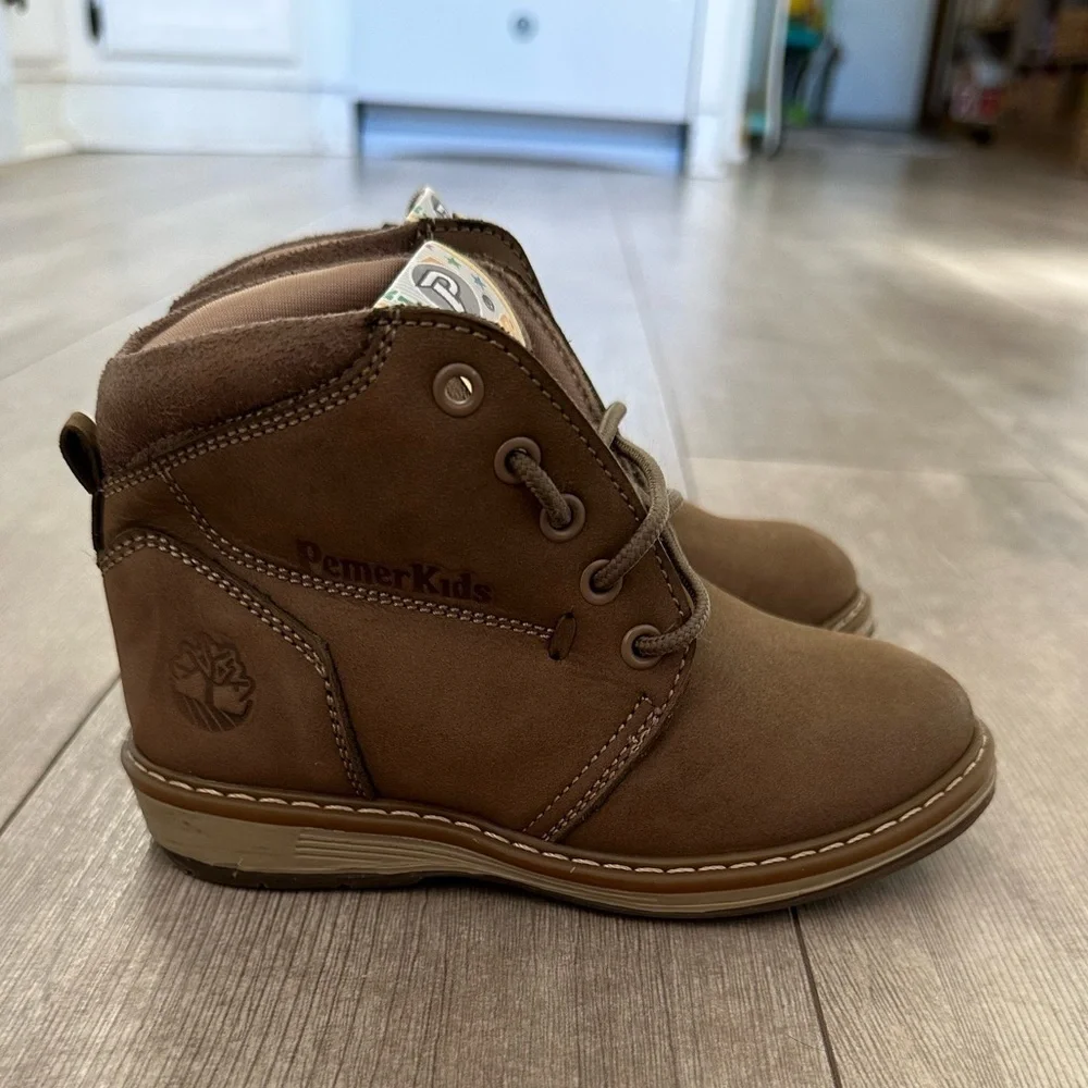 Vintage 90s Toddler Boy Boots EUC Size 4 Hand Crafted
